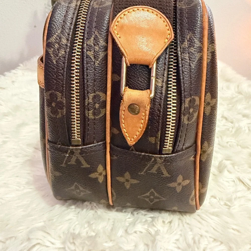 Louis Vuitton Brown Monogram reporter bag with COA - Picture 8 of 16